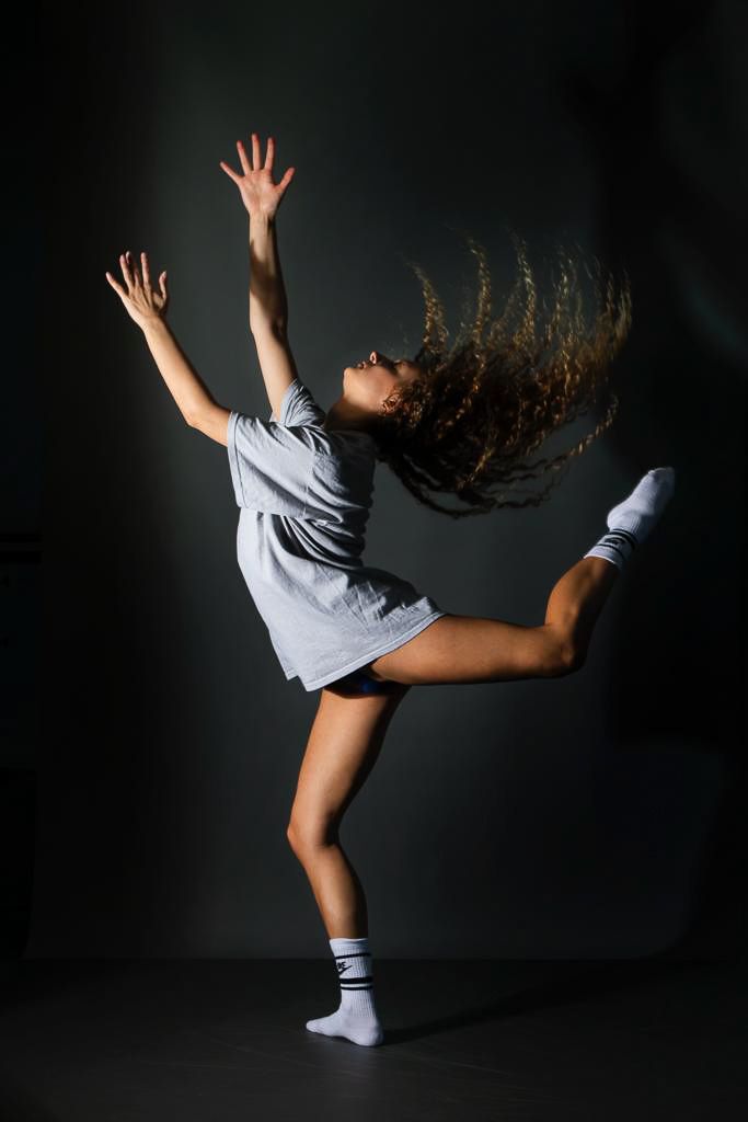 Adult Contemporary Dance