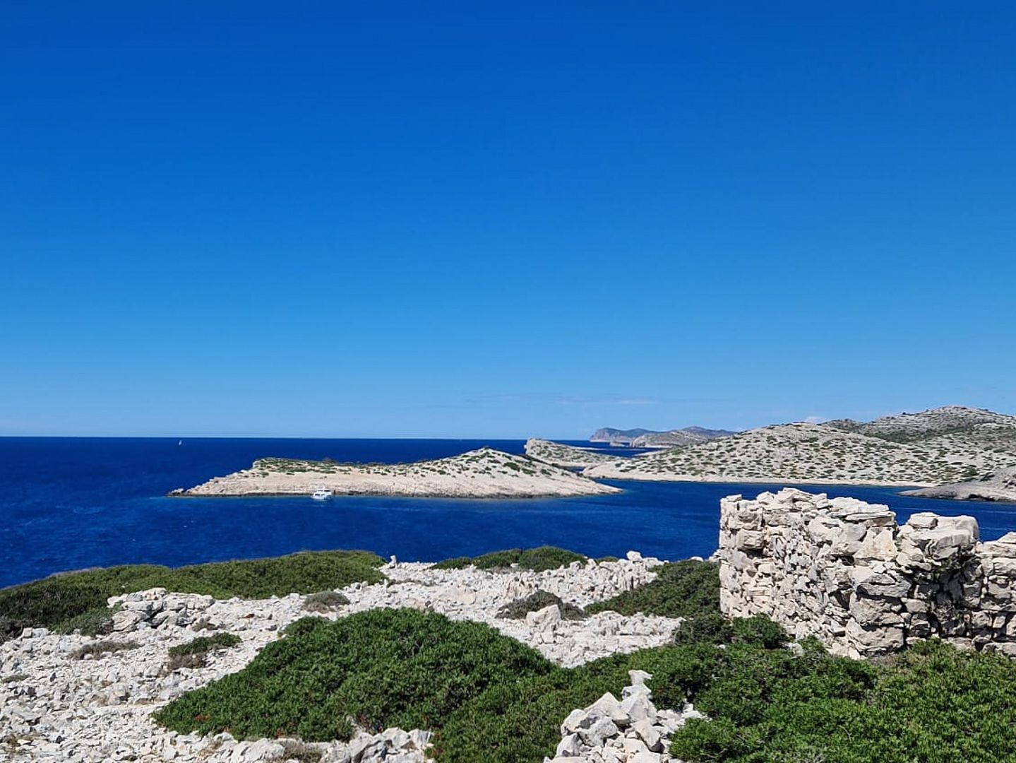 Kornati Mana speedboat tour Green Bay 17