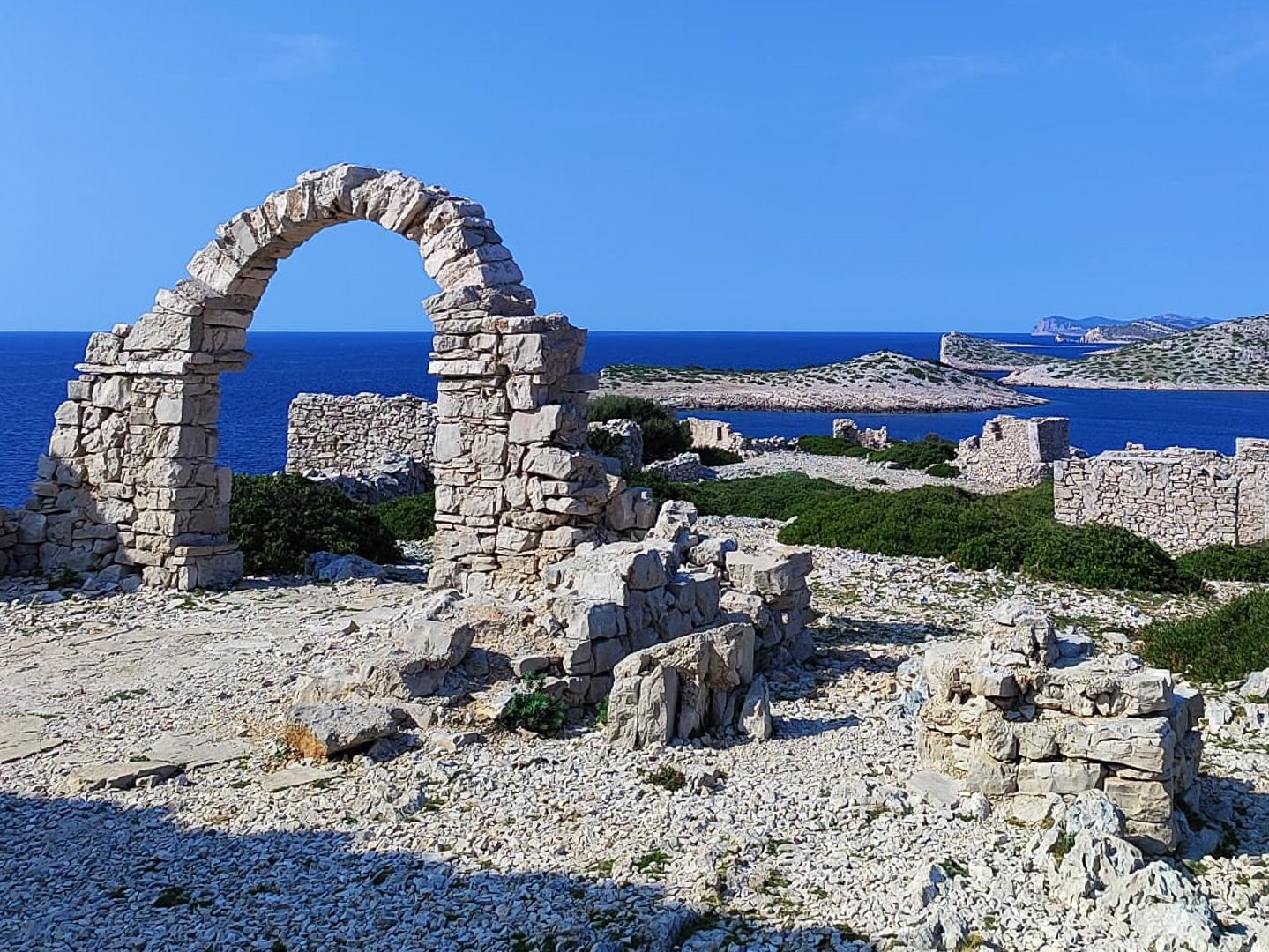 Kornati Mana speedboat tour Green Bay 5