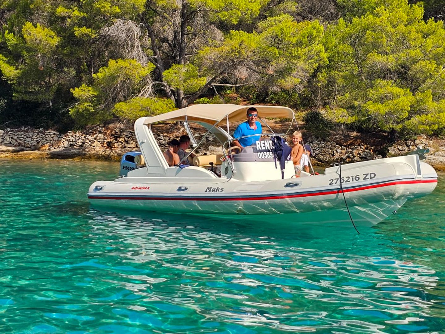 Ugljan Uvala Frnaza speedboat tour Green Bay 5